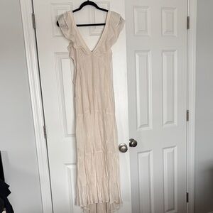 Elegant Cream Maxi Dress